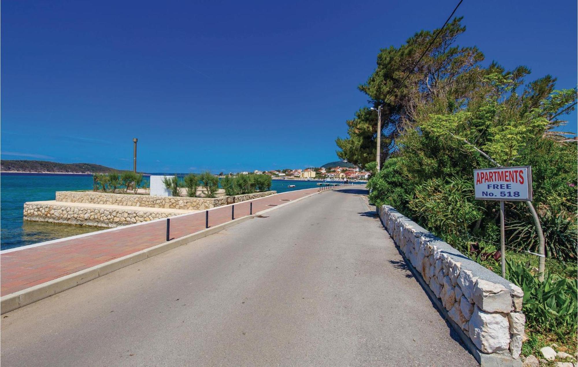 Nice Apartment In Rab With Kitchen Barbat na Rabu Exterior foto
