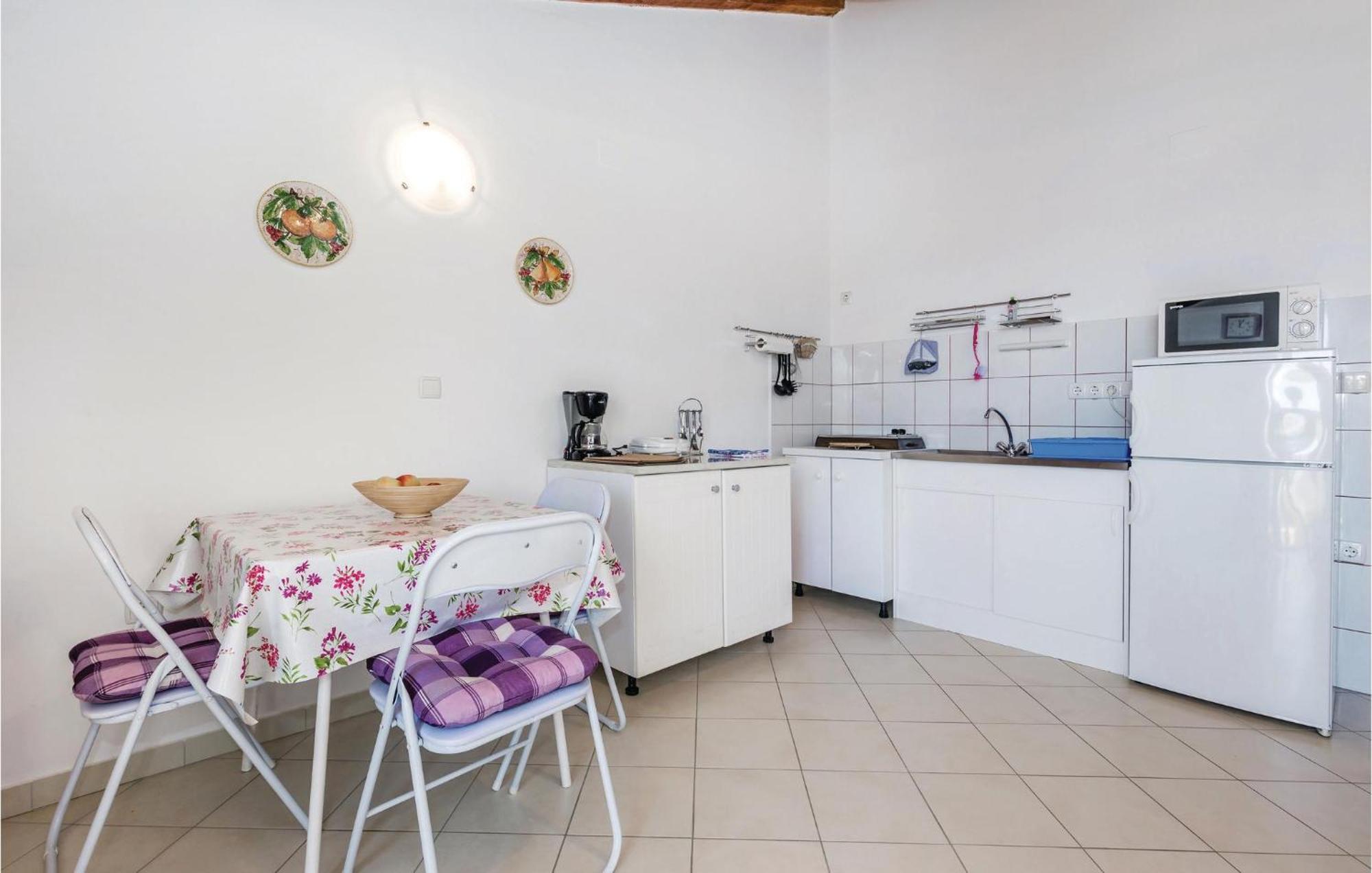 Nice Apartment In Rab With Kitchen Barbat na Rabu Exterior foto